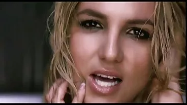 වැඩිහිටි කාලයේ සිට උණුසුම් Sinn Sage සමග ඉස්කුරුප්පු ඇණ