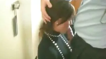 Pure Taboo වෙතින් සරාගී Lulu Chu සමගින් කැපූ Pussy ඉස්කුරුප්පු ඇණ
