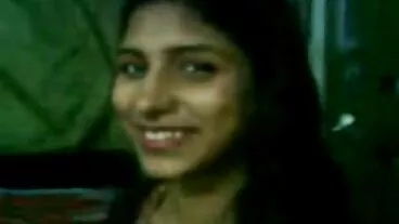 Anal Teen Angels වෙතින් ලස්සන Liza Shay සමඟ Firm Ass ක්‍රියාව