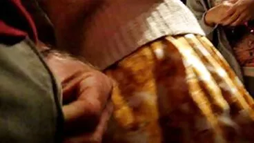 Tug Pass වෙතින් උණුසුම් Natalie Queen සමඟ ස්ථාවර Blowjob චිත්‍රපටය