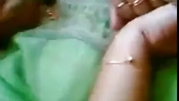 MYLF වෙතින් ආකර්ශනීය ඈෂ්ලි වුල්ෆ් සමඟ දිගු කෙස් ලිංගික සංසර්ගය