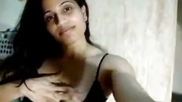 Bang Bros වෙතින් උද්යෝගිමත් Rachel Raxxx සමඟ මිෂනාරි ඉස්කුරුප්පු ඇණ